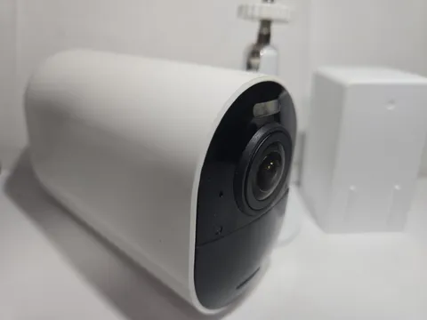 Arlo Ultra 2 XL 4K UHD Wireless  Camera Excellent Working Cond