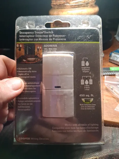 Occupancy Motion Wall Switch, No OS306U W K Energy Saving Green , Wiring Devices