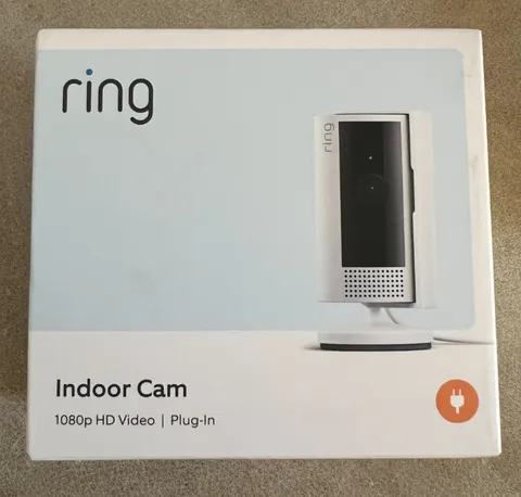 Ring Indoor Camera 2nd Gen 1080p HD Video Plug-In - White,  NEW in Box