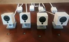 Wyze Cam v2 Smart Indoor Security Cameras Lot Of 4 with 32G SD Cards