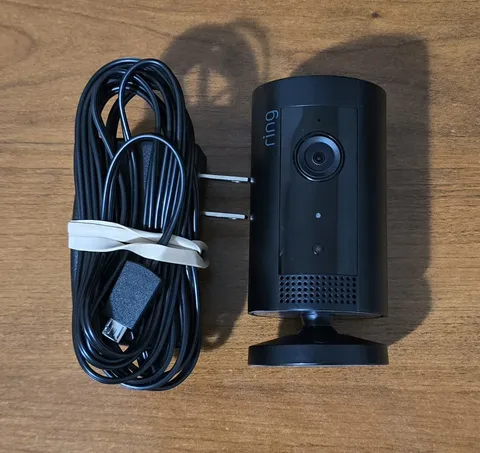 Ring Indoor Cam (1st Gen) HD Security Camera 5UM4E5 W/ Original Power Supply