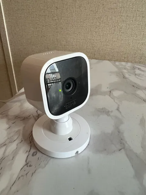 Blink Mini Indoor Plug-in Smart Security Camera (White)