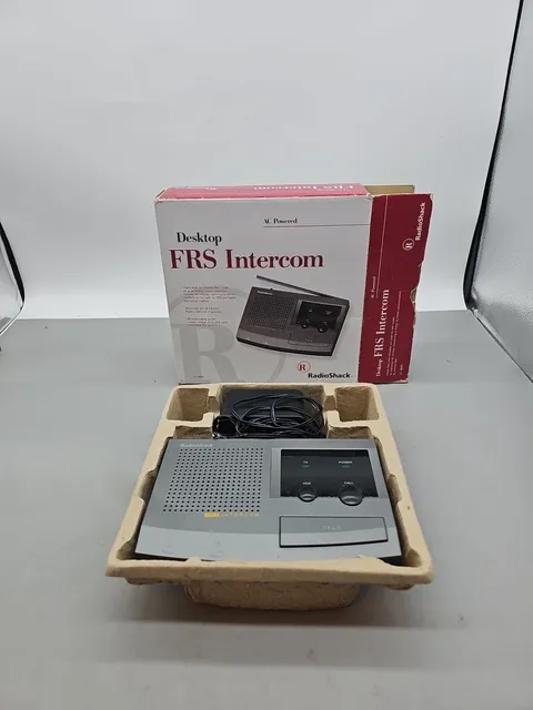 RADIO SHACK AC POWERED DESKTOP FRS INTERCOM MODEL 21-1845