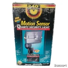 Heath/Zenith 240° Detection Motion Sensor 500W Quartz Security Light SL-5311-BZA