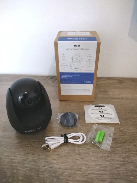 NEW 1080P Indoor Pet/Security Camera QC21- Night Vision Motion Color: Black