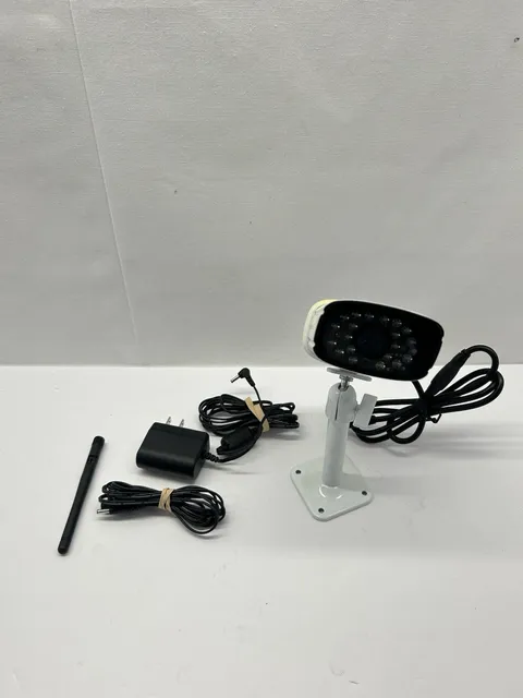 Uniden GUARDIAN GC45 Wireless Indoor/Outdoor CCTV Camera