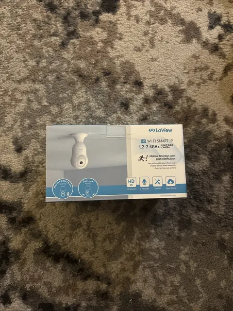 LaView 4MP Bulb Security Camera 2.4GHz, 360° 2K, Motion, Alarm LV-PWL2-W - White