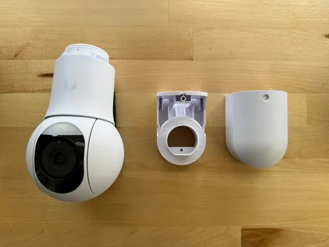 Ubiquiti UniFi G5 PTZ Motorized Indoor/Outdoor POE Security Camera