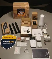 SimpliSafe Home Security System with Indoor Camera 8 Piece Kit + Timer