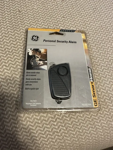 GE-Personal Security Alarm Keychain & LED Light-GESECPA1!!!!!!!!