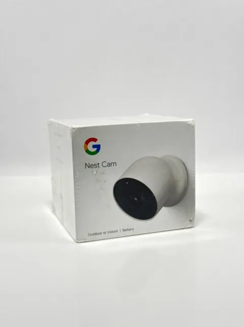 Google Nest Cam with Floodlight Outdoor Wired Security Camera White NEW