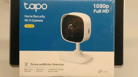 TP-Link Tapo C100 Indoor Security Camera White Motion Detection For Baby Monitor