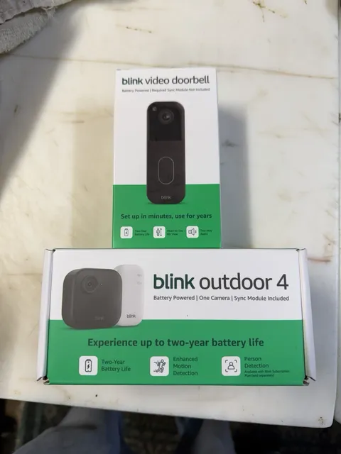 Blink Video Doorbell  4th Gen Outdoor 1 Camera System with Sync Module 2 New!