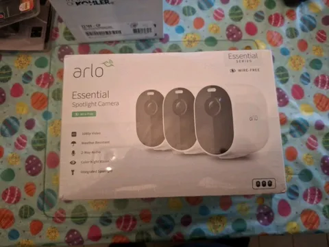 Arlo Essential VMC2330W-100NAS - 3 Wire-Free Spotlight HD Security Cameras - NEW