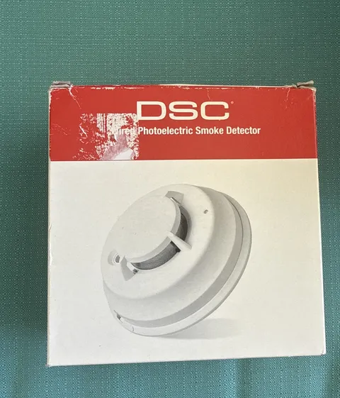 DSC FSA-210B Wired Photoelectric Smoke Detector