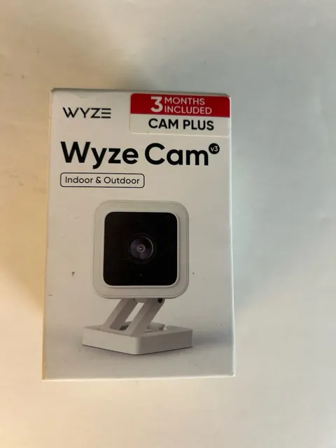 Wyze Cam Indoor & Outdoor Home Security Camera White WYZEC3 - NEW