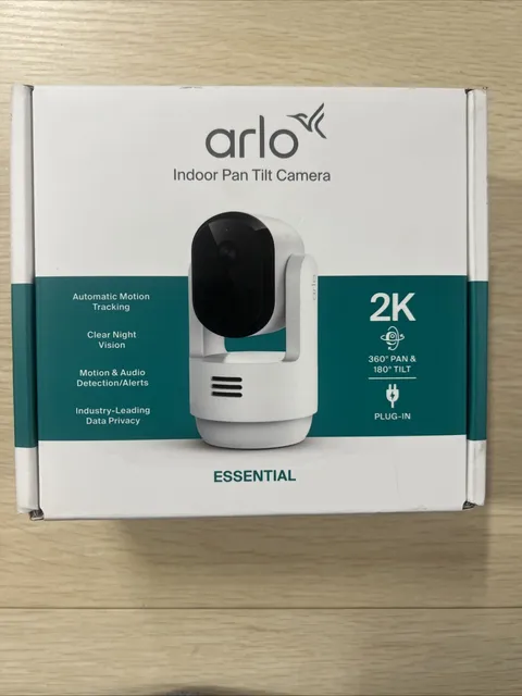Arlo Indoor Pan Tilt Pet Camera 2K 360 Degree Pan 180 Tilt Plug In (BRAND NEW)