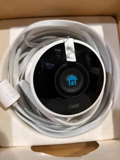 *OPEN BOX  READ* Google Nest NC2100ES Outdoor Wired Cam Security Camera 1st Gen