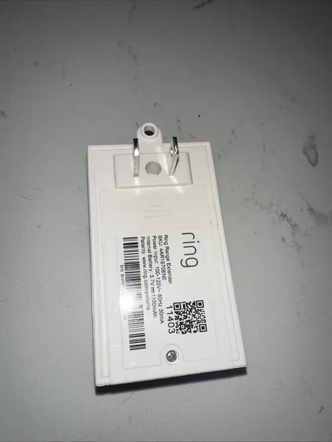 Ring Alarm Range Extender 1st Gen ZWave Repeater 4AR1S70EN0