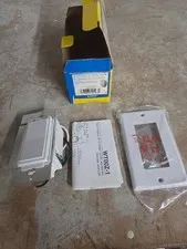 Linear Z-Wave 3-Way Wall Accessory Switch P/N WT00Z Used