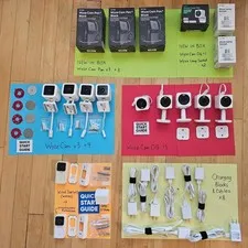 HUGE LOT of 15 WYZE CAMS + More (NEW AND USED!) Doorbell, Cam Pan v3, OG, Lamp!