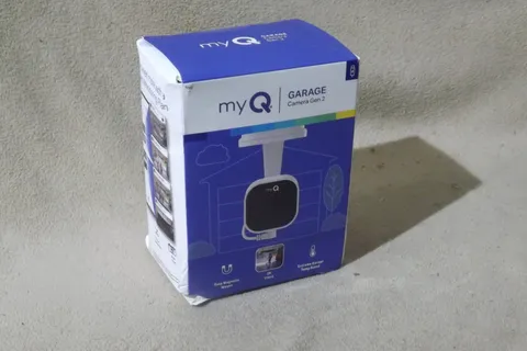 myQ Garage Camera Gen 2 2K WiFi Security Cam - White