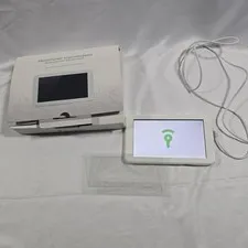 Frontpoint Touchscreen Panel (Model FPTS) With Charger 