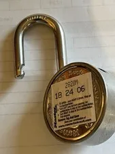 Master Lock Combination Lock with Combination new