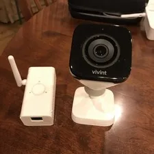 USED -- Vivint Outdoor Camera Pro  -- WIFI Bridge Included