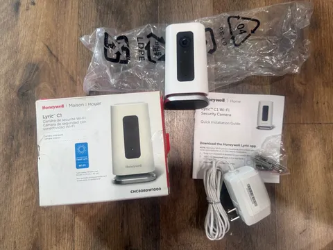 Honeywell Lyric C1 Wi-Fi Security Camera CHC8080W1000