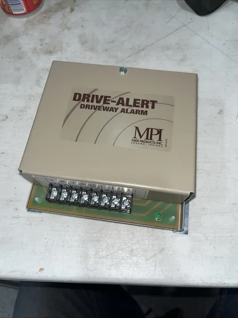 MPI Mier Drive-Alert Wired Driveway Alarm Plug-In Audio Indoor Beige 120V Unit