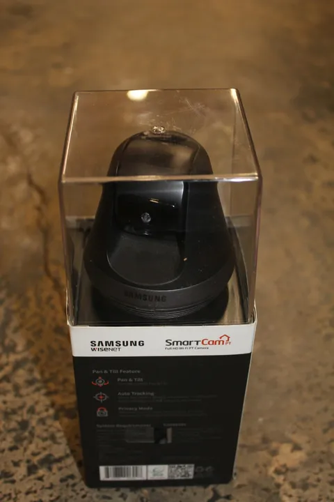 Samsung Wisenet SmartCam SNH-V6410PN  Wi-Fi Pan/Tilt Camera NEW SEALED