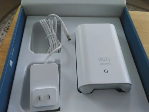 eufy Security HomeBase 2 Smart Wi-Fi Hub Base Station Model T8010 White NEW