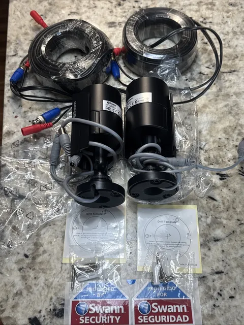 Swann SRPRO-815CAM 1080p Security Camera Night Vision Lot Of 2 Cameras