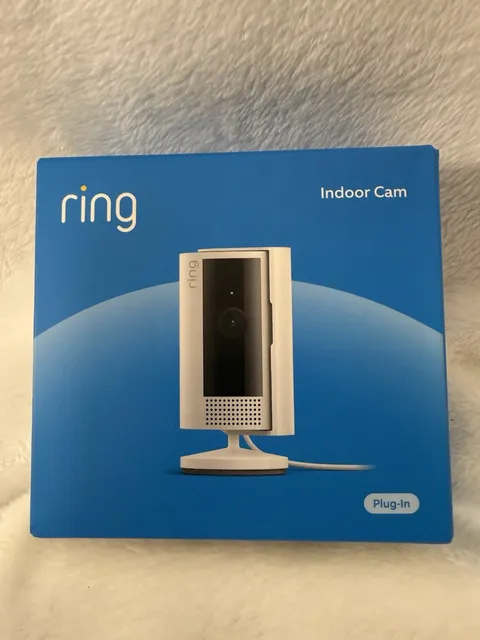 Ring Indoor Cam 2nd Gen 1080p HD Plug-In Security Camera White New Sealed