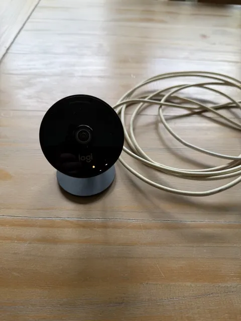 Logitech Logi Circle Wireless Security Camera 1080p HomeKit