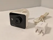Zmodo ZH-IXY1D Wireless Indoor Video Security Camera With Mount & Cord