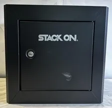 STACK ON GCB-1000-DX AMMO AND PISTOL SECURITY BOX WITH ONE SHELF