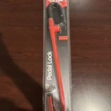 Winner International The Club 5.25 Inch CL303 Pedal to Steering Wheel Lock, Red