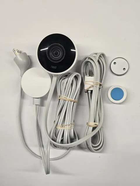 Google Nest Cam Outdoor HD Security Camera 1st Gen NC2100ES - 