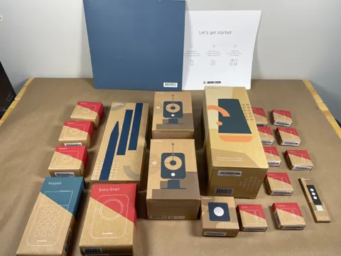 NEW SimpliSafe Gen 3 Security System Bundle 2 Cameras Keypad Siren