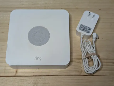 Ring Alarm Base Station (1st Gen) (4HB1S7-0EN0) - Tested