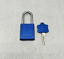 PERIGO PLASTIC BLOCKING PADLOCK ALUMINUM SHANK 6.3 MM DIAMETER & 38 MM  HEIGHT