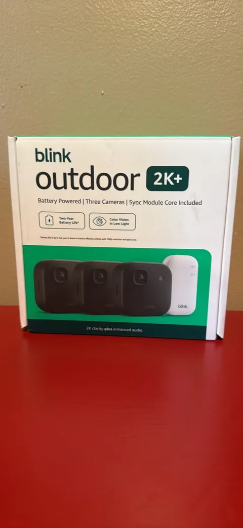 New 3 pack Blink Outdoor 2K+ wireless security black cameras w/ security module