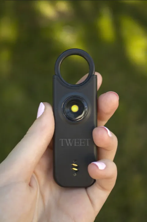 TWEET Loudest Safety Keychain Alarm For Self Defense! 
