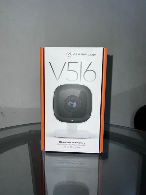 NEW Alarm.com 1080p Indoor Wi-Fi Camera V516 ADC-V516