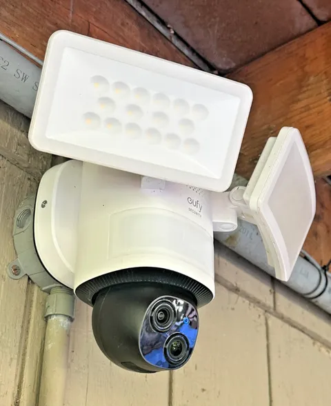 Eufy Floodlight Security Camera E340 3K Dual Camera Color Night Vision