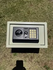 Beige Metal Digital Electric Safe Model 93575 Digital Keypad Lock AND KEYS Gun