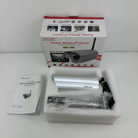 Foscam FI8905W Outdoor Wireless IP Camera Kit Wi-Fi CMOS w/ Night Vision