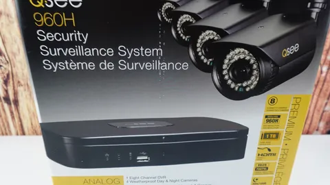 Q-See Premium Series 8-Channel 1TB HDD with (4) 700 TVL Cameras